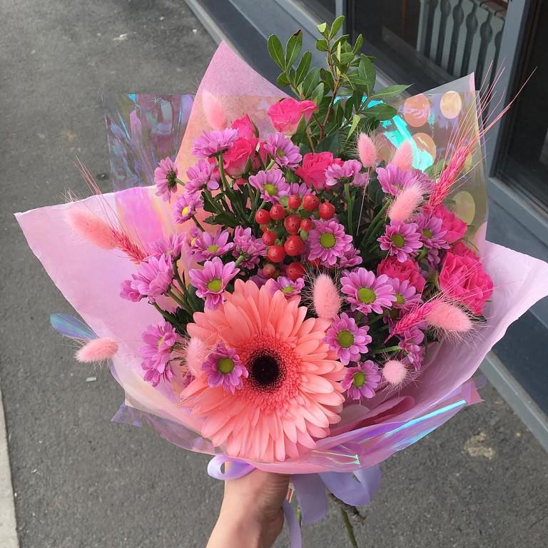 Букет цветов из: Розы, Герберы и Хризантемы в Митькино