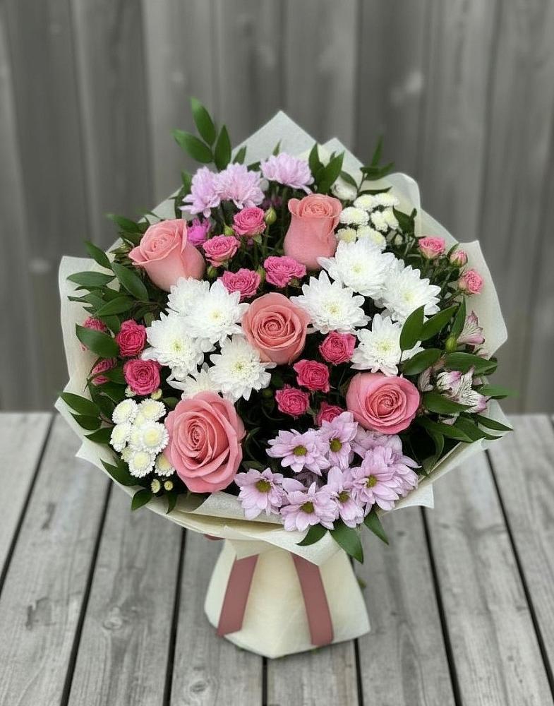 Букет цветов из: Альстромерии, Гвоздики, Розы и Хризантемы в Митькино