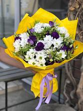 Букет цветов из:  Ирисы, Хризантемы и Ромашки в Митькино