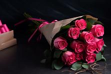 Букет 11 роз Пинк в Митькино