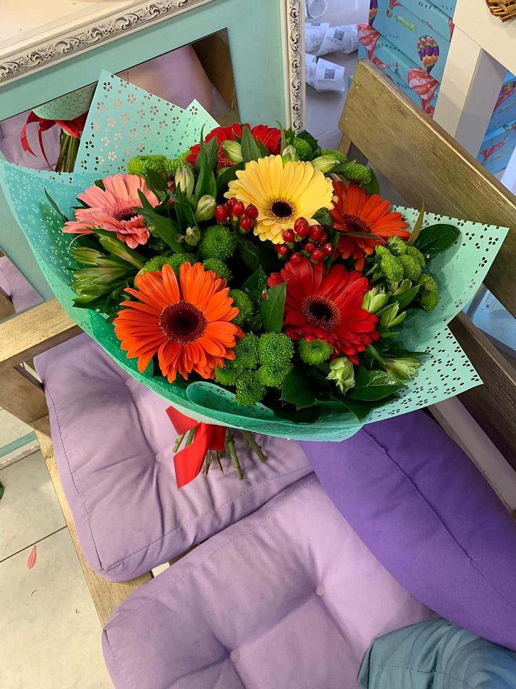 Букет цветов из: Герберы, Хризантемы и Альстромерии в Митькино