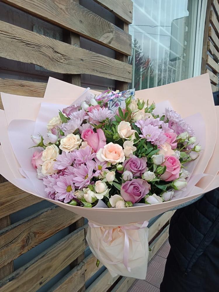 Букет цветов из: Розы и Хризантемы в Митькино