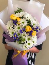 Букет цветов из:  Ирисы, Хризантемы и Розы #REPLACE_PRED# Митькино