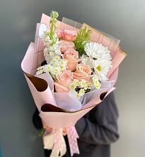 Букет цветов из:  Хризантемы и Розы в Митькино