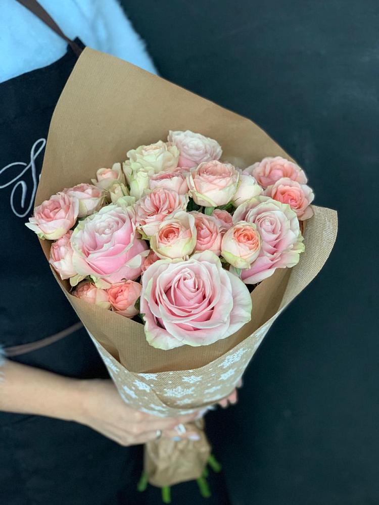 Букет цветов из: Хризантемы и Розы в Митькино