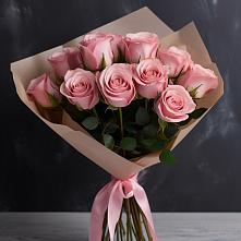 Букет 11 розовых роз в Митькино