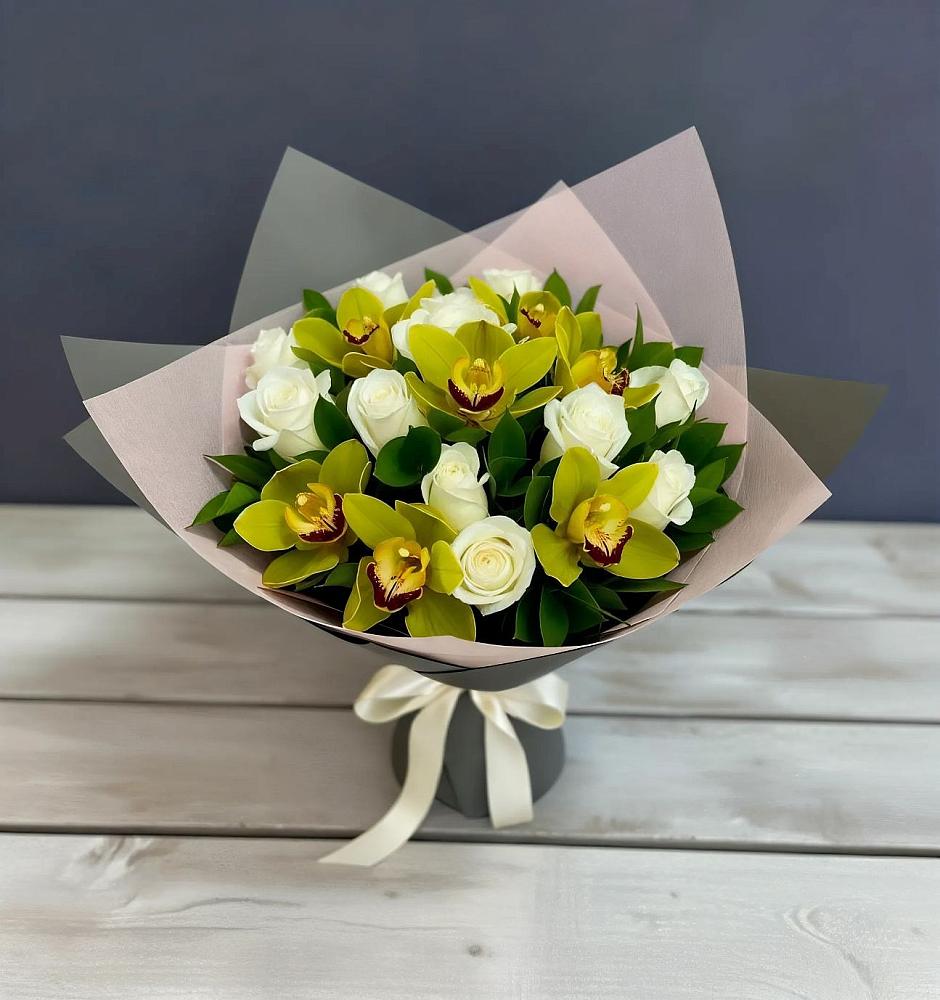 Букет цветов из: Орхидеи и Розы в Митькино