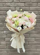 Букет цветов из:  Гвоздики, Розы, Лизиантусы и Хризантемы в Митькино