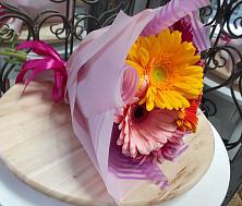 Букет цветов из:  Герберы в Митькино