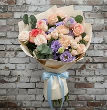 Букет цветов из:  Розы, Лизиантусы и Гвоздики в Митькино